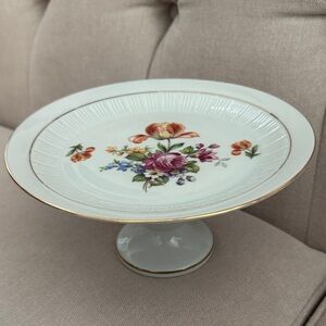 German Democratic Republic Porcelain Dessert Stand